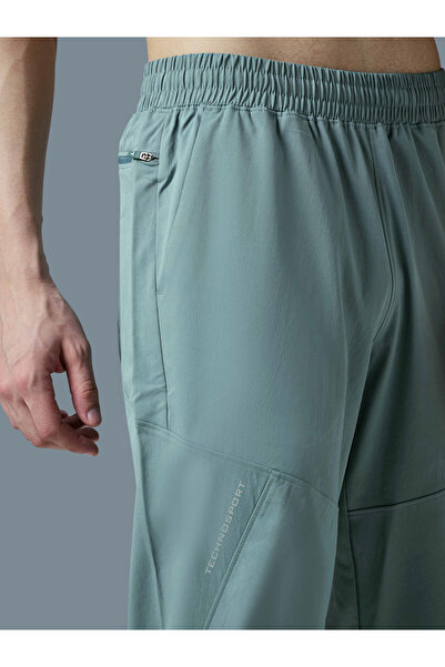 Technosport By Styli Solid Mid Rise Stretch Trackpants