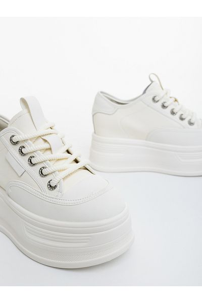 Kalapod Women's white sports shoes made of natural leather Mionna