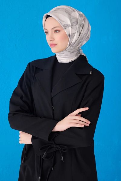 Belli Twill Silk Scarf 4123D Μοτίβο φύλλων Γκρι-Κρεμ-60
