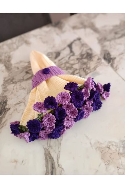 ZAHandmade Colorful Tulip Shawl Bouquet