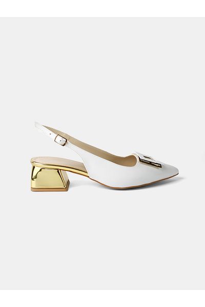 MAGGIO White Patent Leather Pointed Toe Short Heeled Shoes