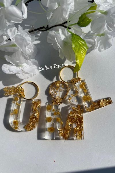 Sultan Tasarım Εποξειδικό γράμμα - Μπρελόκ με αριθμό με λάμψη λουλουδιών από φύλλο χρυσού