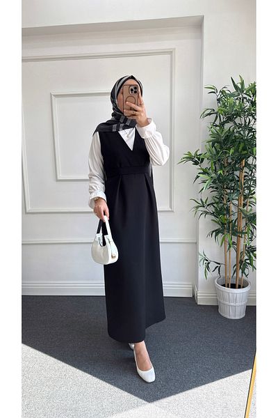 Nisa Nalbantoğlu Μαύρο κρεπ Hijab Plain Gilet