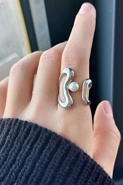 Mutenaura خاتم فضي اللون من الفولاذ قابل للتعديل مع تفاصيل اللؤلؤ