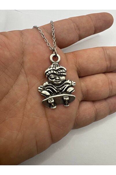 Generic Brand Skateboard Figured Necklace – Silver Color Zamak Metal Skateboa...