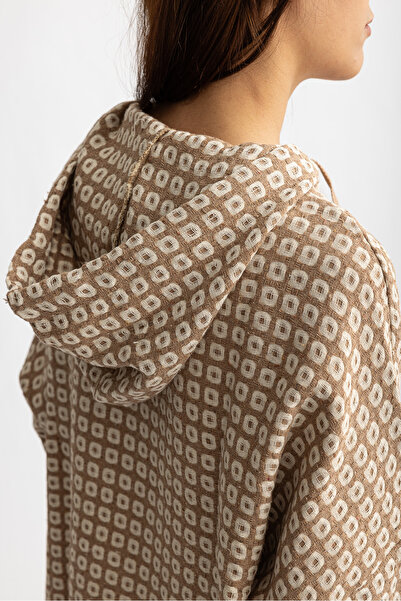 Suede Style 1819 Удобна и елегантна дамска туника с качулка и цип