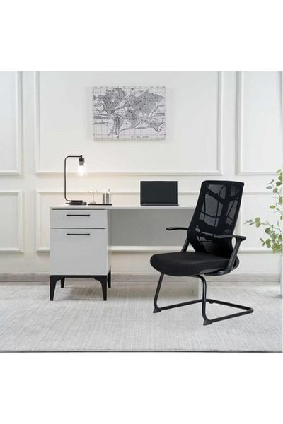 DEC34 Fixed office chair.