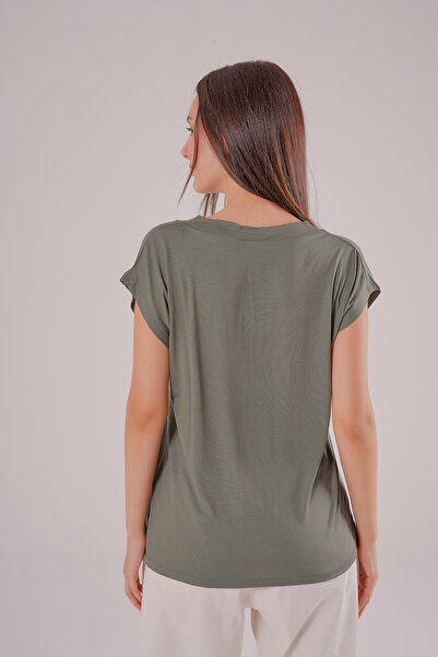 Rouge basıc Wide V-Neck Viscos T-Shirt