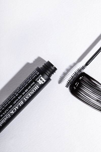 Benton Honest Black Eyelash Serum 8ml - Strengthening Black Tinted Eyelash Serum