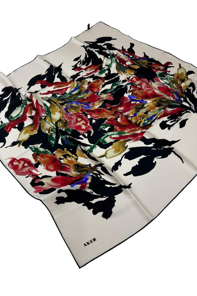 Aker Μεταξωτό φουλάρι Sura 8900701-316 Μοτίβο μπατίκ ΚΡΕΜΑ-ΠΟΛΥ ΧΡΩΜΑΤΙΚΟ