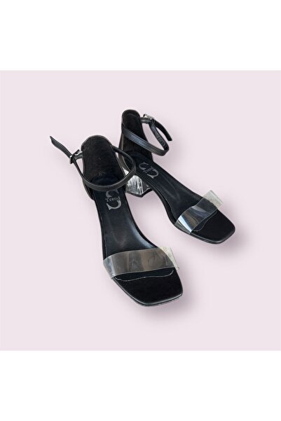 İpek Silk Women's Black Transparent Band Brief High-Heeled Shoes Sandals