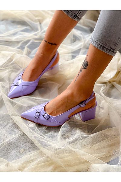 BERFONA 5 cm Heel Sandals with Own Lilarugan Buckle