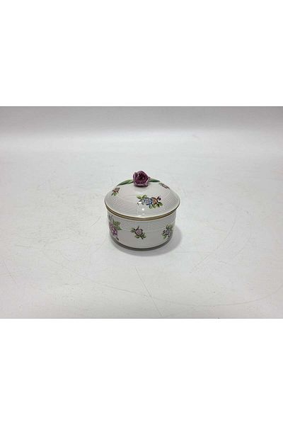 HEREND 663 Hand Painted Porcelain Sugar Bowl
