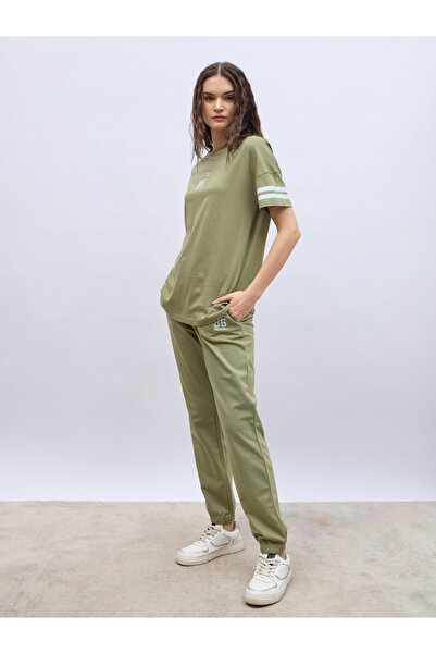 Styli Slogan Print Oversized T-Shirt and Joggers Co-Ords