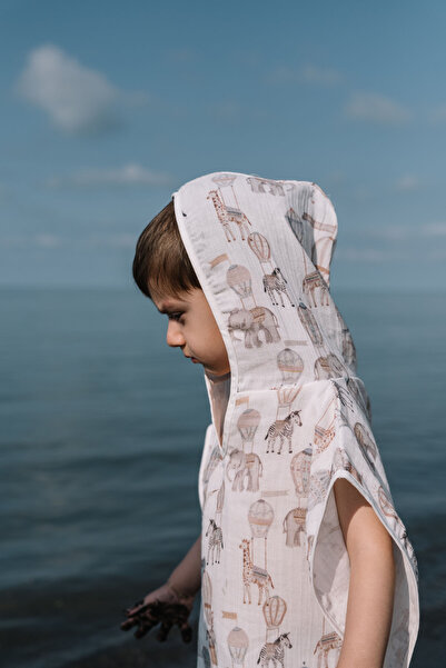 Tuğba Kuğu Muslin Poncho - Pureline Series - Dreamland Safari