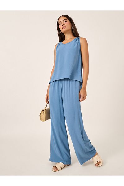 Styli Solid Lace Insert Sleeveless Top and Wide Leg Pants Co-Ords