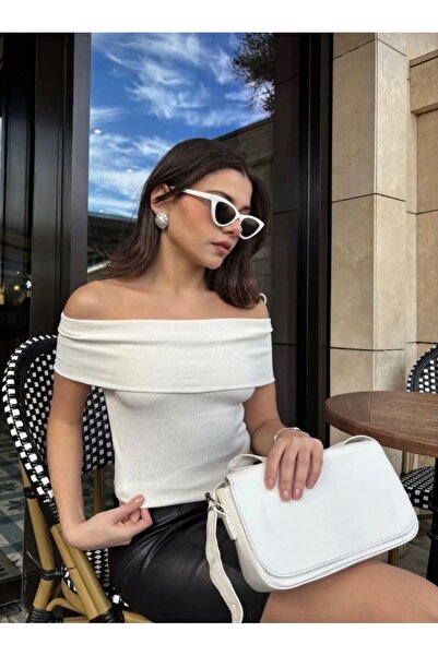 World Fashion Trends Μπλούζα KAZAX Madonna με λαιμόκοψη και μηδενικό μανίκι