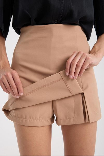 Store 100% Cotton Women's Mini Shorts Skirt with Slit Detail - High Waist, Multi-Purpose Wear