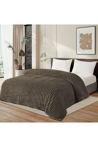MİNG Lİ A soft, new, elegant double blanket with a soft texture, weighing 1500 g, size 220*240 cm