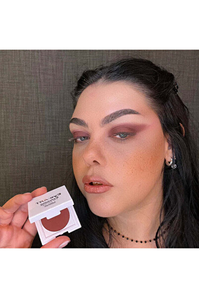 Layla Cosmetics Eye-Art Ombretto- Eye Shadow No 21 - Fard de Ochi in Nuante Vibrante