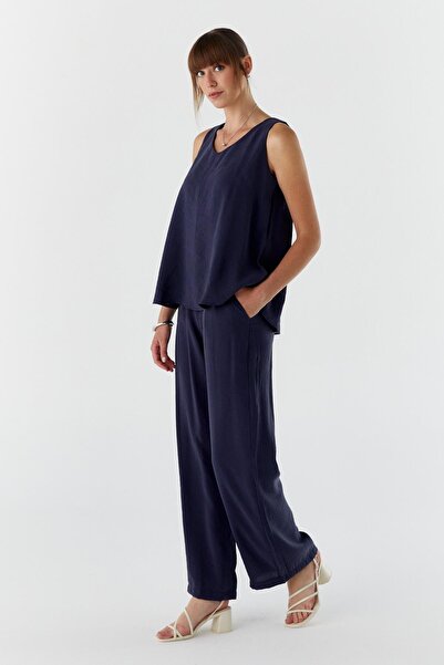 Shopping Shop Suspender Trouser Suit Laci