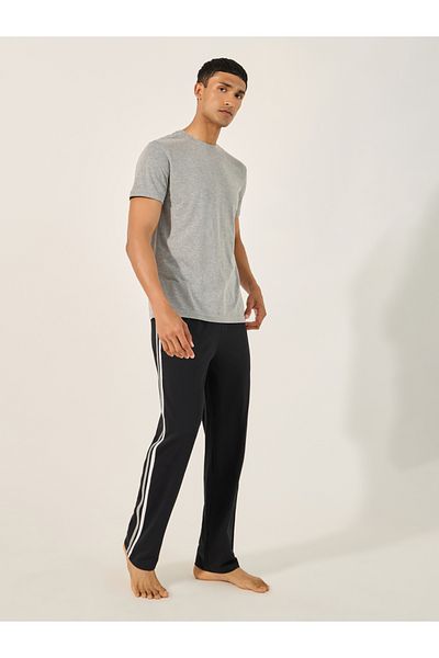 Styli Solid Round Neck T-Shirt and Striped Pyjama Set