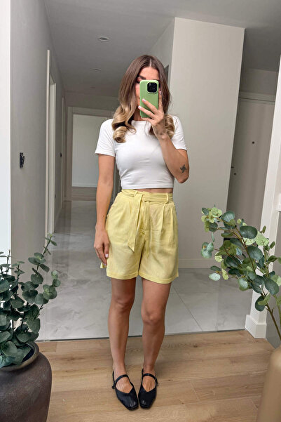 Sue Store Λινό σορτς Butter Yellow Premium με ζώνη