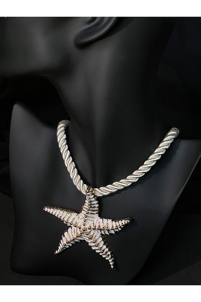 ZARİA'S Zaraa Star Necklace