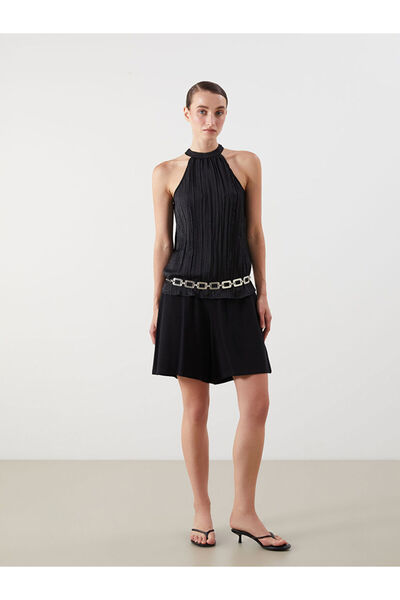 LC Waikiki شورت نسائي من مزيج الكتان بخصر مطاطي أسود من الموسم الجديد من GÜLİ...