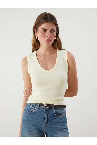 LC Waikiki New Season V-Neck Women's Undershirt - S5P976Z8