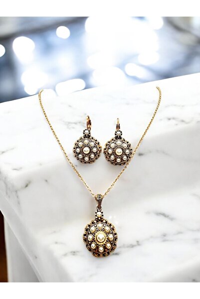 FUYA JEWELLERY Elmas Montür Çiçek Motif Kolye, Küpe Set