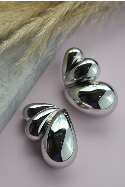 Kaan Accessoire Three Drop Earrings with Filler