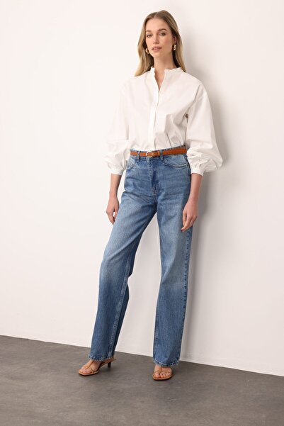 GLENDA Beyaz Hakim Yaka Balon Kollu Gömlek