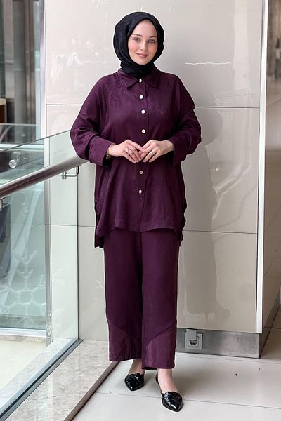 Ghisa Jacquard Suit with Shirt Front and Side Snaps and Self-Patterned Loose Trousers