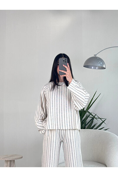 Kyra Studios Equivalent Premium Fabric Striped Sweat Pants Set