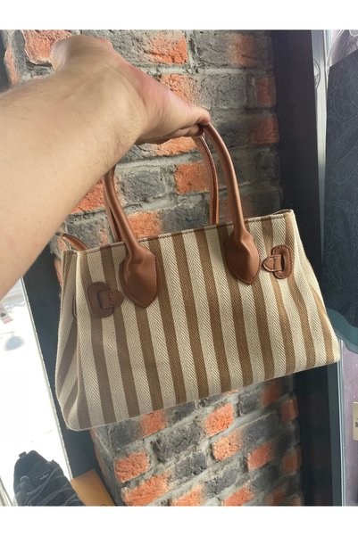 BLACK Hand Bag