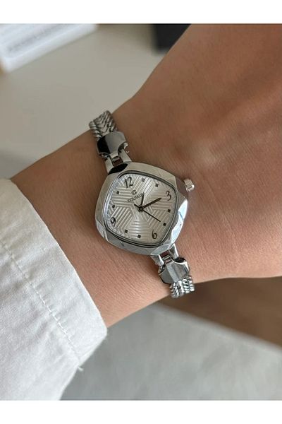 RoseandRoses Feruzea Weave Chain Cord Minimal Women Wrist Watch Silver (White Dial)