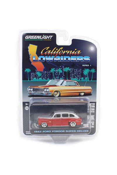 TOYFEST Greenlight 1/64 1947 Ford Fordor Super Deluxe