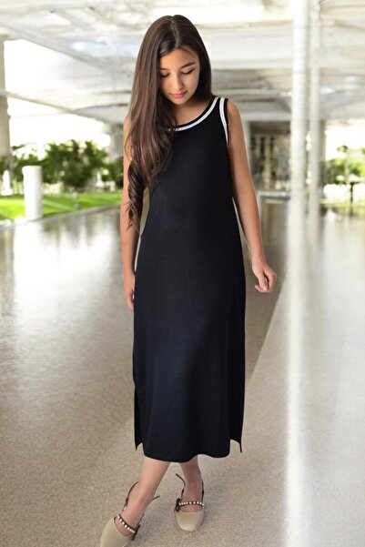 QUB CLUB Women's Straight Cut Crew Neck Slit Modal Fabric Dress