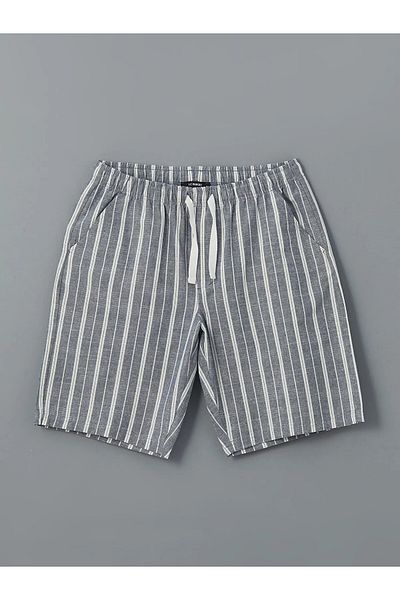 LC Waikiki Σετ ανδρικών πιτζάμες Standard Fit με σορτς