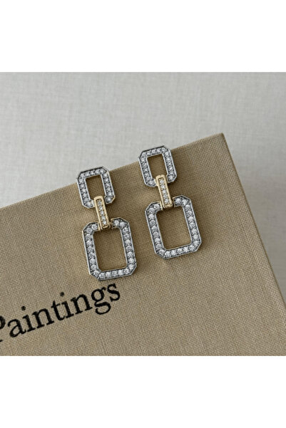 MOİRA أقراط مستطيلة هندسية من حجر الزركون للنساء – لون ذهبي وفضي