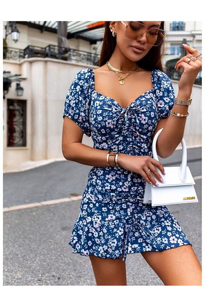 leyla sanat sanata yeni bir bakış açısı Leyla Sanat Sanata a New Perspective Women's Short Sleeve Heart Collar Floral Pattern Crepe Dress