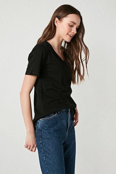 LC Waikiki Lc Waiki Women's Black T-Shirt U-Neck Solid Short Sleeve Cotton from Your Fashion Style