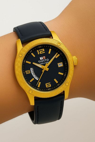style iconic TIOTTO Gold-Plated Men's Watch – Day & Date Display | Color Never Fades | 1-Year Guarantee 📝
