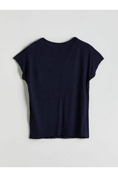 LC Waikiki Γυναικείο T-Shirt με μοτίβο με λαιμόκοψη