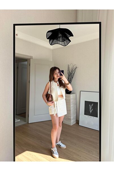 BAŞARAN Nakış Detaylı Bağlamalı Mini Şort Etek Ekru