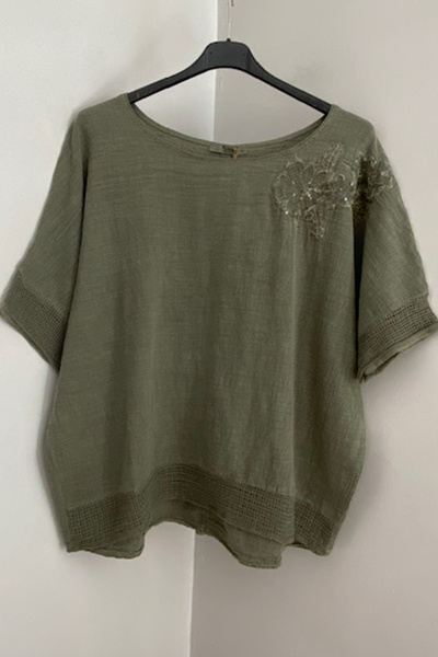 AYASOFYA OTANTIK Γυναικεία Χακί Παγιέτα ώμου Λουλούδι Κεντημένο μανίκι και άκρες φούστας Διχτυωτή λεπτομέρεια Casual μπλούζα από 100% βαμβάκι