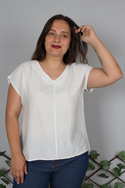 Truva XXL Λευκή μπλούζα Tiril Tiril με λαιμόκοψη σε σχήμα V από μεταξωτό κρεπ – Η συνάντηση της κομψότητας και της άνεσης