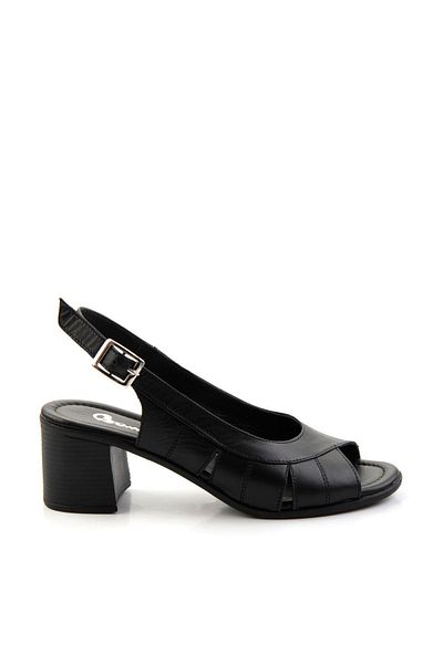 Bambi Black Leather Women's Classic Heeled Shoes K05040030303