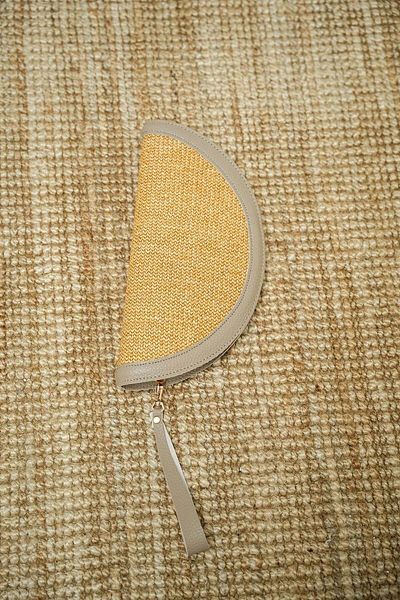 LAMİNTA Areyo Straw Oval Clutch Mink